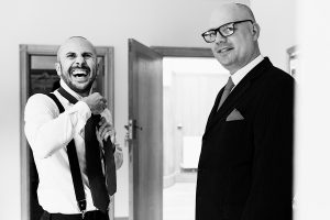 colourful-coombe-lodge-wedding